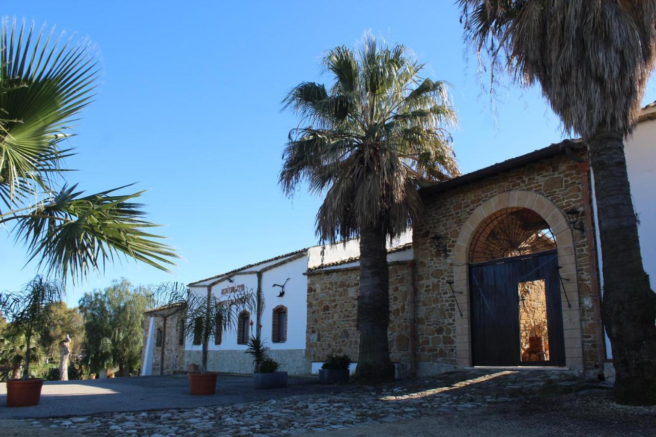 Ponte Calatrasi Agriturismo Roccamena ภายนอก รูปภาพ