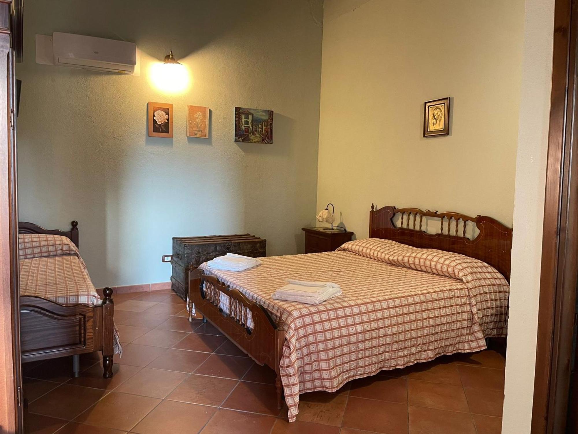 Ponte Calatrasi Agriturismo Roccamena ภายนอก รูปภาพ