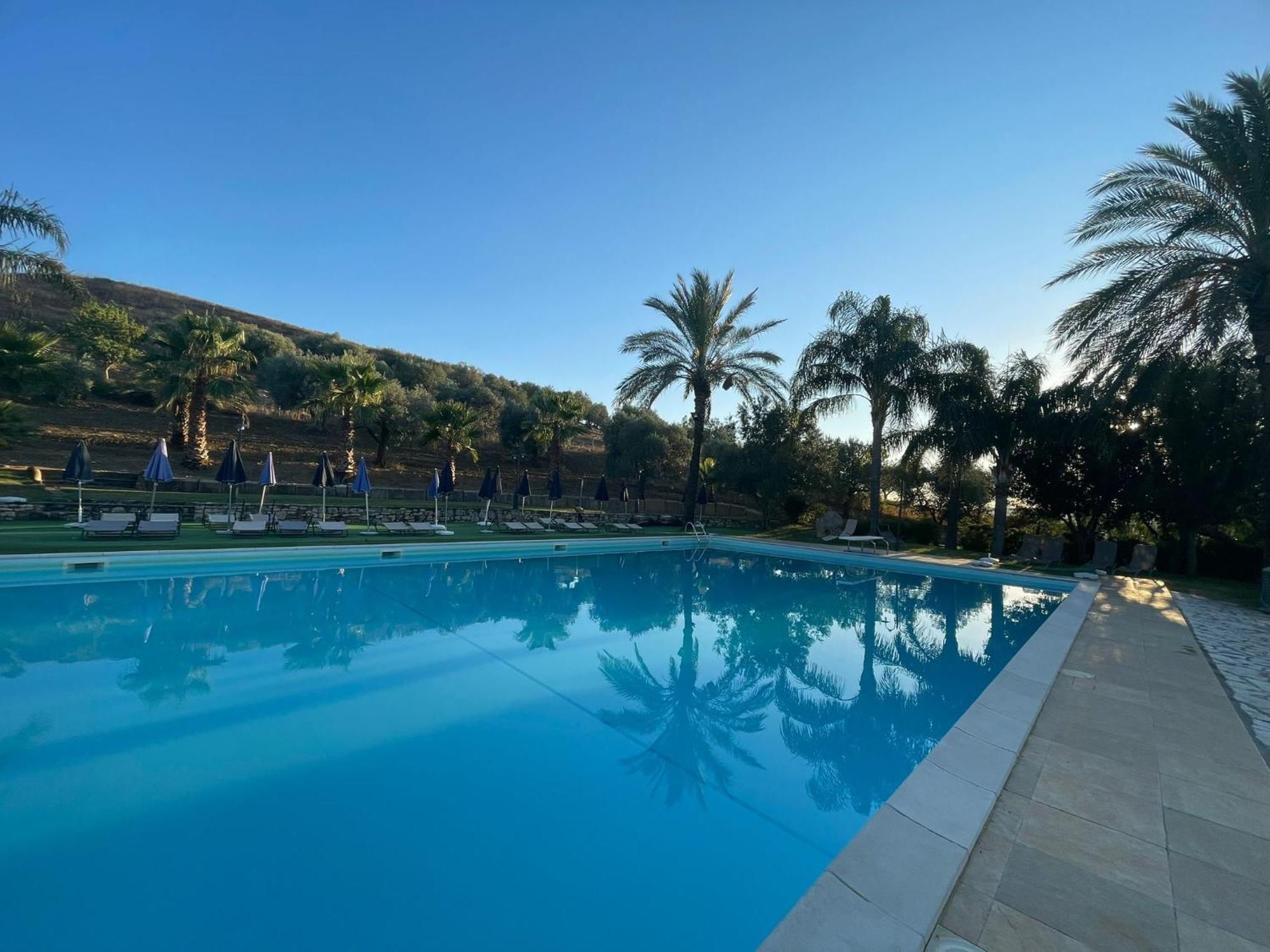 Ponte Calatrasi Agriturismo Roccamena ภายนอก รูปภาพ