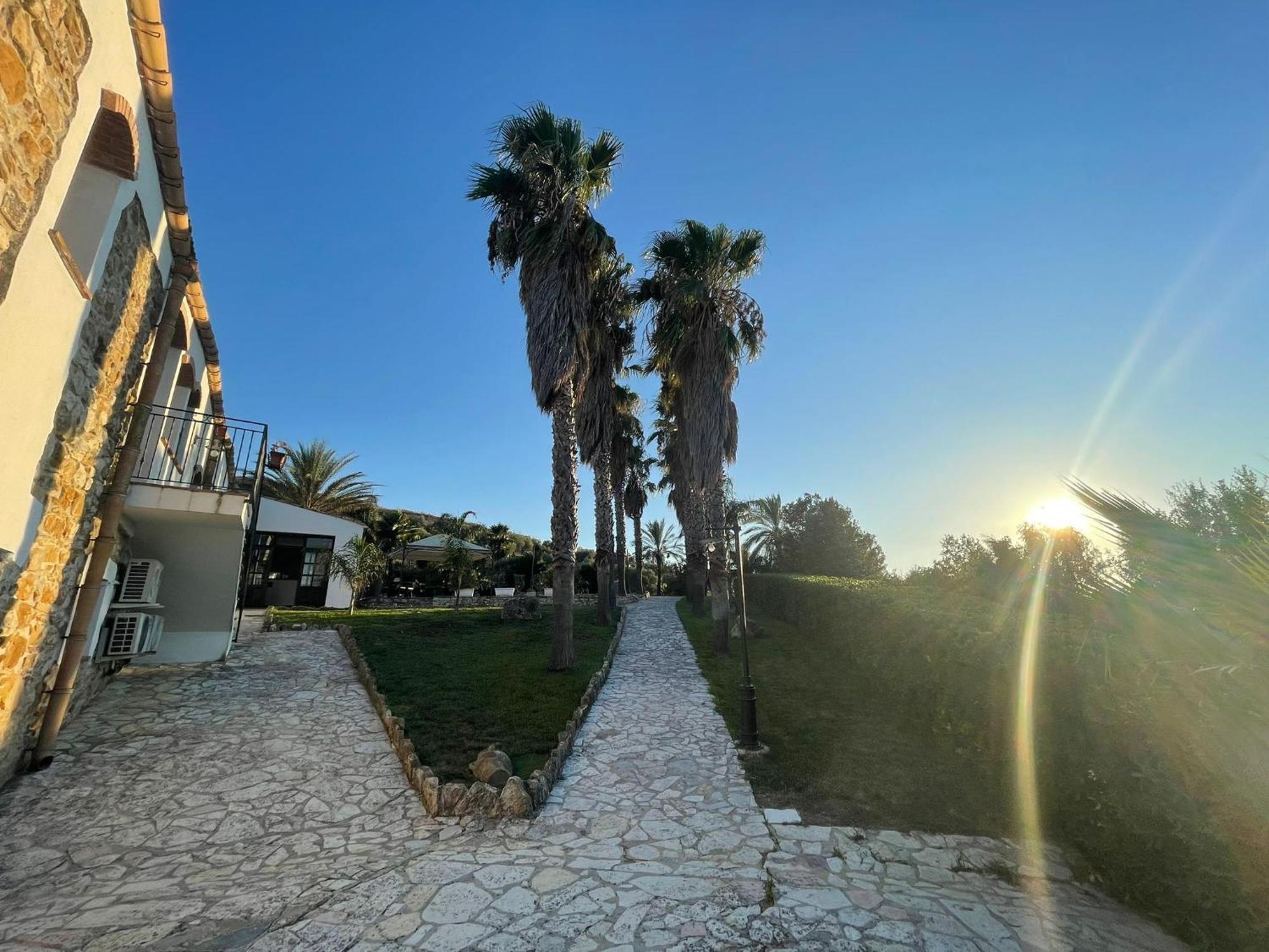Ponte Calatrasi Agriturismo Roccamena ภายนอก รูปภาพ