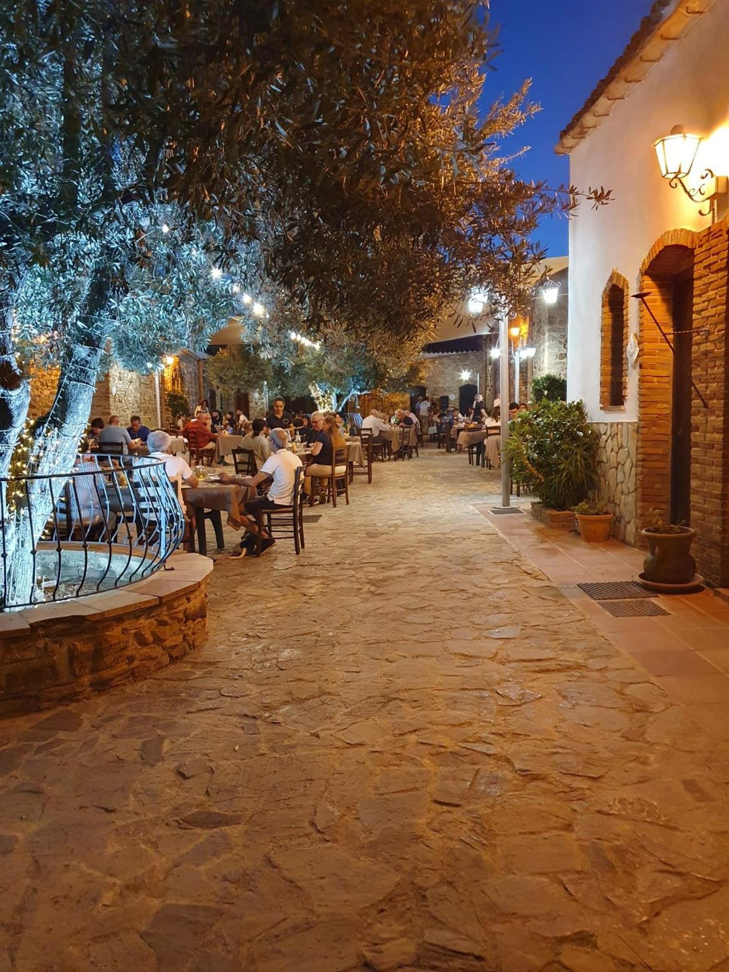 Ponte Calatrasi Agriturismo Roccamena ภายนอก รูปภาพ