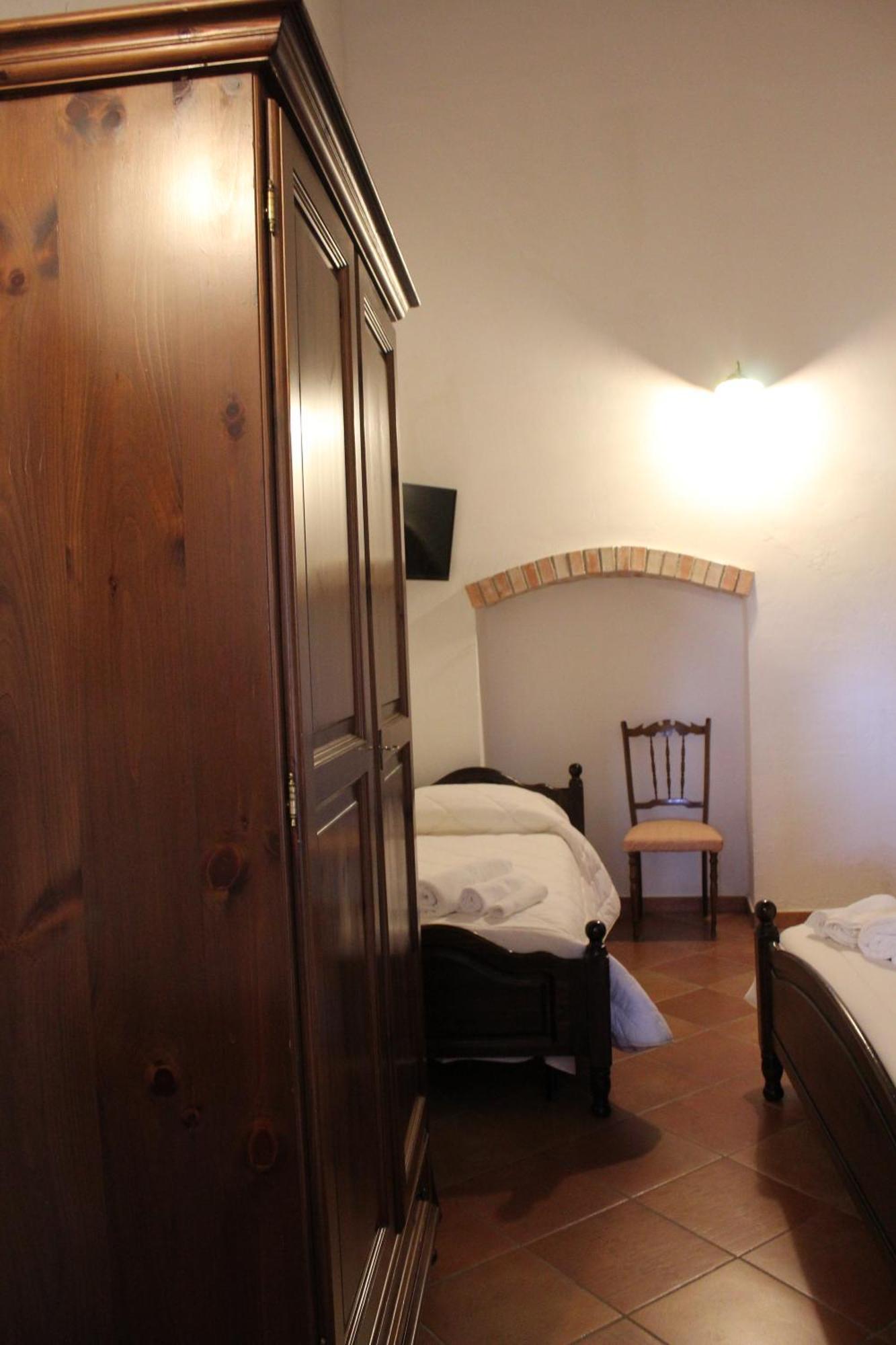 Ponte Calatrasi Agriturismo Roccamena ภายนอก รูปภาพ